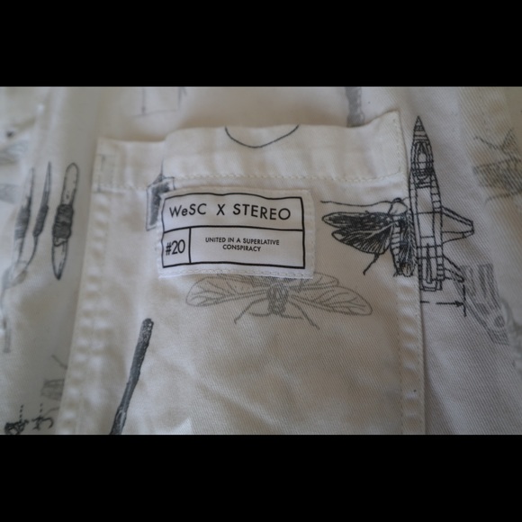 Unique collared shirt. - Picture 3 of 3